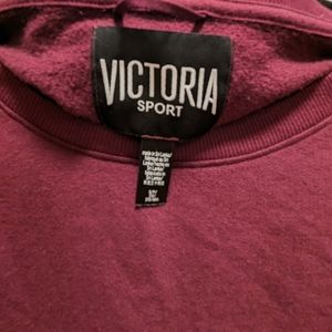 Victoria's Sport Long Sleeve Crop
